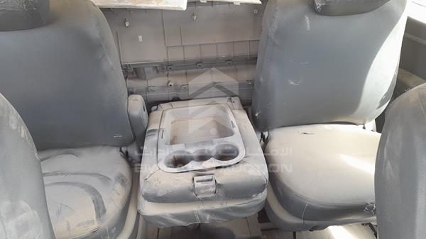 Photo 18 VIN: KMJWAH7R78U033943 - HYUNDAI H1 