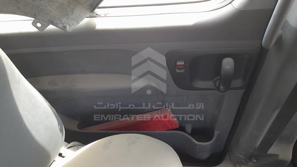 Photo 20 VIN: KMJWAH7R78U033943 - HYUNDAI H1 