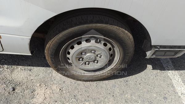 Photo 29 VIN: KMJWAH7R78U033943 - HYUNDAI H1 