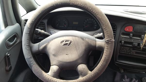 Photo 11 VIN: KMJWVH7W15U637283 - HYUNDAI H1 