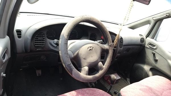 Photo 9 VIN: KMJWVH7W15U637283 - HYUNDAI H1 