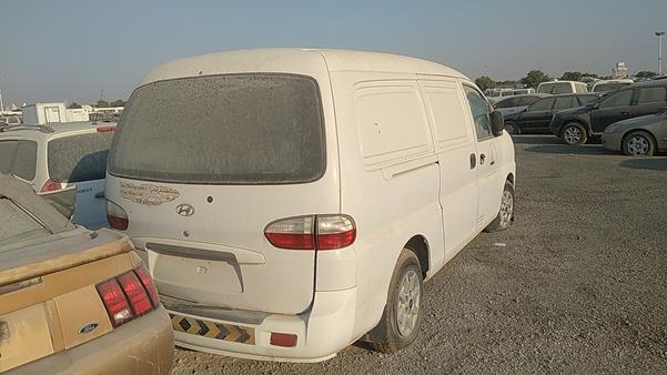 Photo 13 VIN: KMJWVH7W45U663974 - HYUNDAI H1 