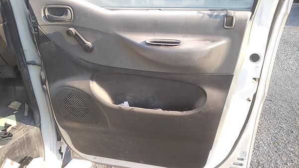 Photo 37 VIN: KMJWVH7W45U663974 - HYUNDAI H1 