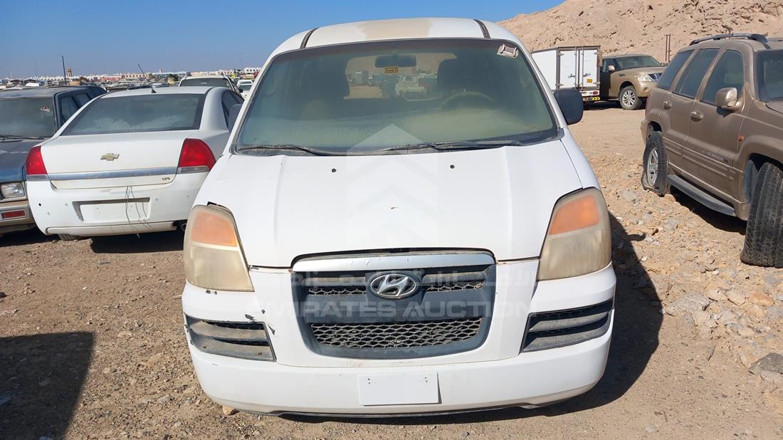 Photo 2 VIN: KMJWVH7W45V618114 - HYUNDAI H1 