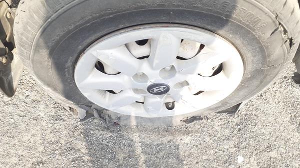 Photo 26 VIN: KMJWVH7W66U730513 - HYUNDAI H1 