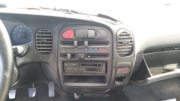 Photo 14 VIN: KMJWVH7W75U647185 - HYUNDAI H1 