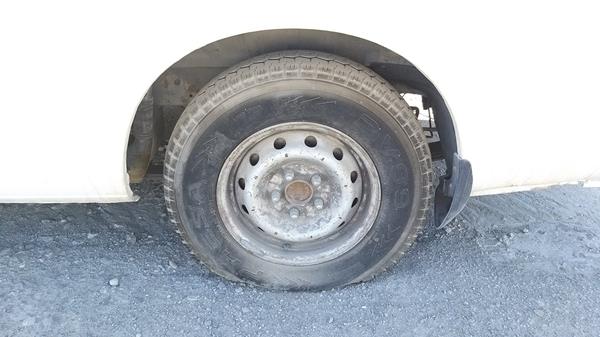 Photo 28 VIN: KMJWVH7W75U647185 - HYUNDAI H1 