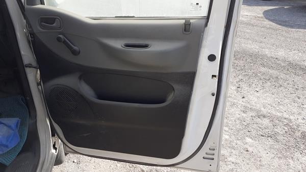 Photo 18 VIN: KMJWVH7W77U813515 - HYUNDAI H1 