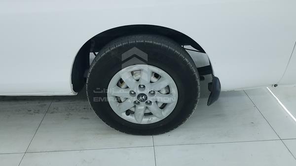 Photo 27 VIN: KMJWVH7W95U629870 - HYUNDAI H1 