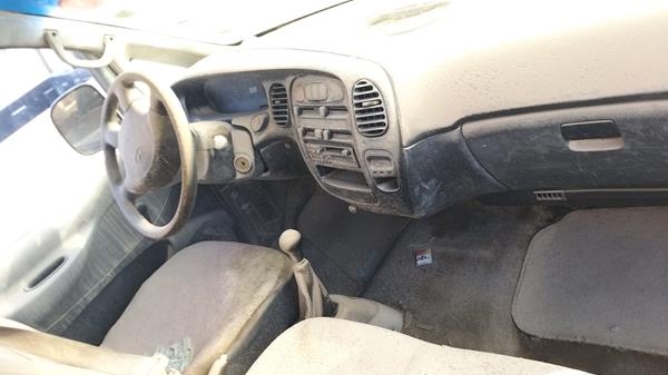 Photo 14 VIN: KMJWVH7WX6U693191 - HYUNDAI H1 