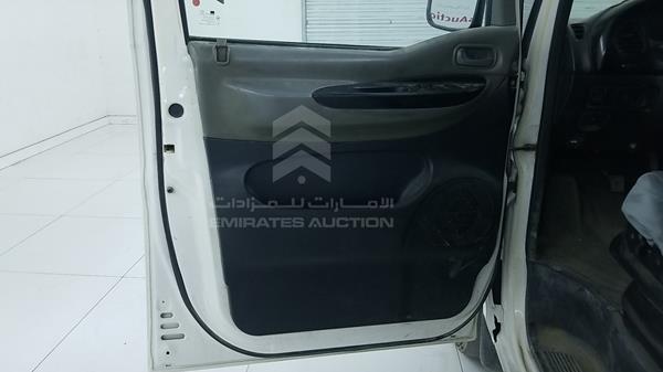 Photo 9 VIN: KMJWWH7W17U768598 - HYUNDAI H1 