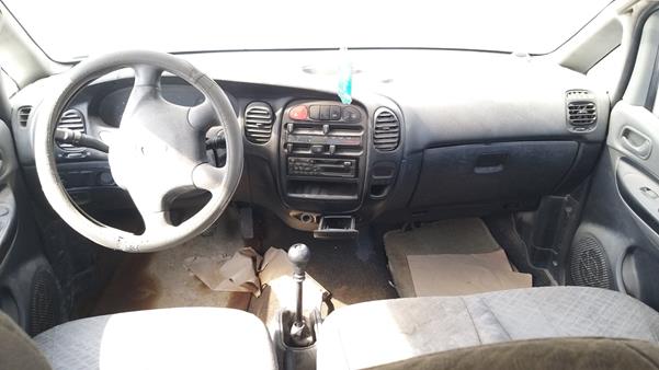 Photo 13 VIN: KMJWWH7W27U829344 - HYUNDAI H1 