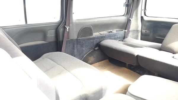 Photo 16 VIN: KMJWWH7W27U829344 - HYUNDAI H1 