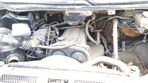 Photo 24 VIN: KMJWWH7W27U829344 - HYUNDAI H1 