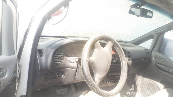 Photo 19 VIN: KMJWWH7W87U794552 - HYUNDAI H1 