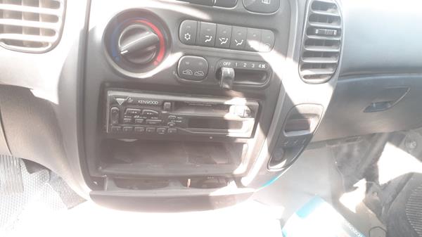 Photo 27 VIN: KMJWWH7W87U794552 - HYUNDAI H1 