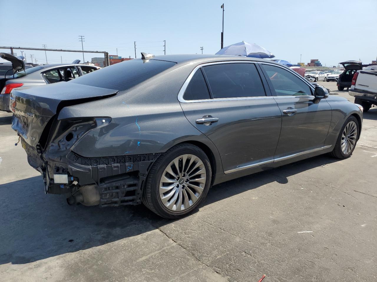 Photo 2 VIN: KMTF34JA1KU056526 - GENESIS G90 