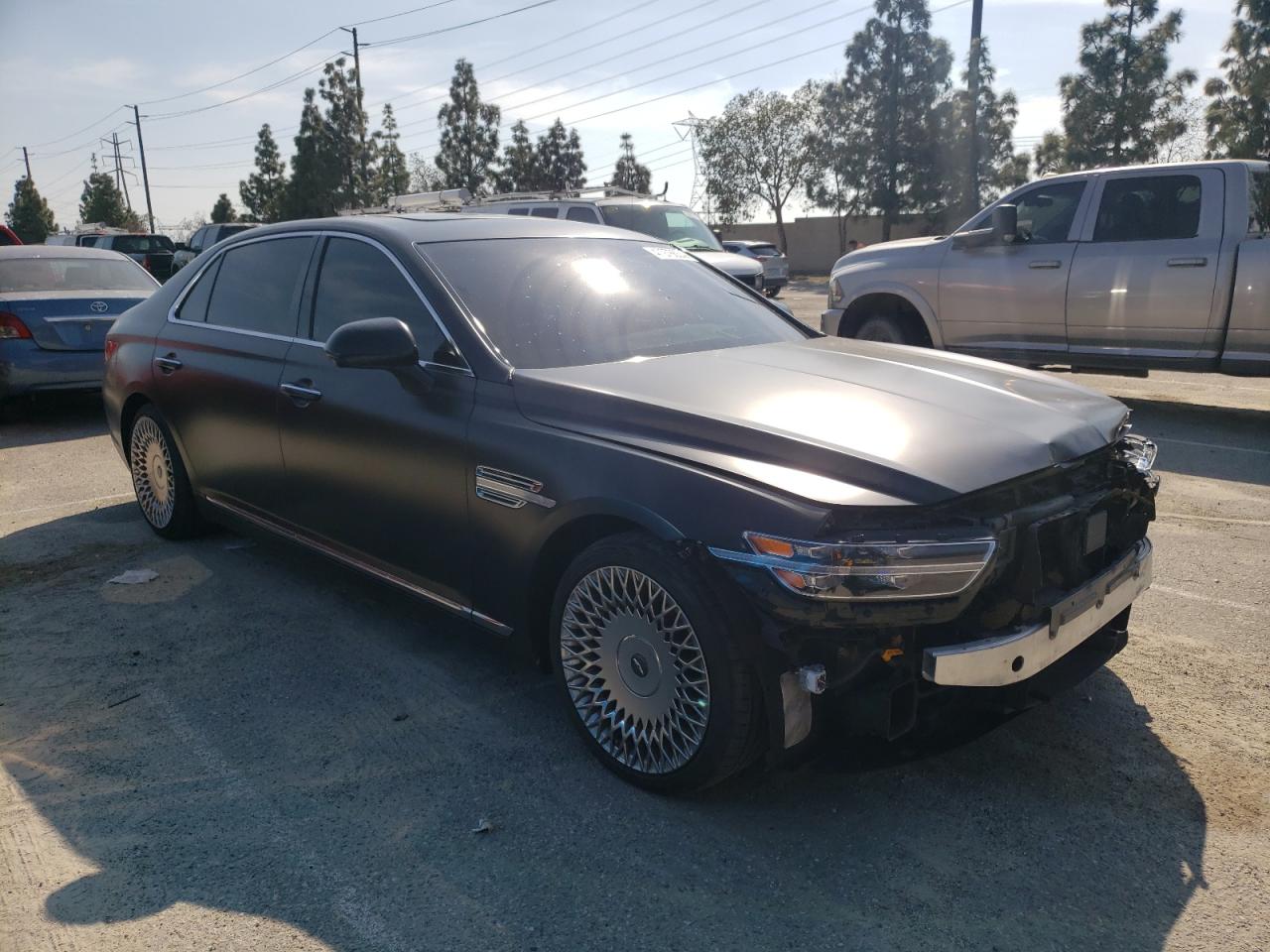 Photo 3 VIN: KMTF54PHXLU076712 - GENESIS G90 