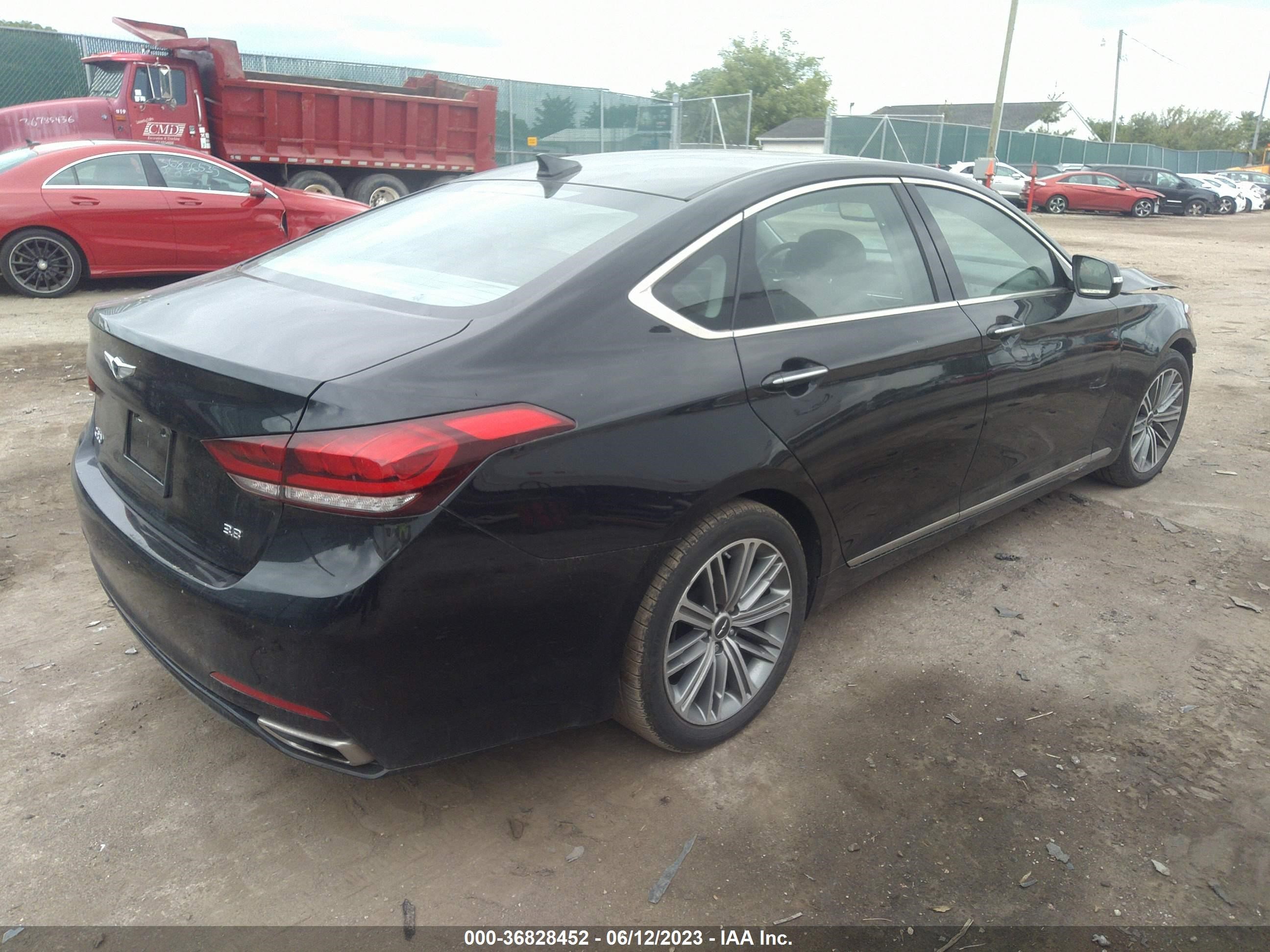 Photo 3 VIN: KMTFN4JE0LU332418 - GENESIS G80 