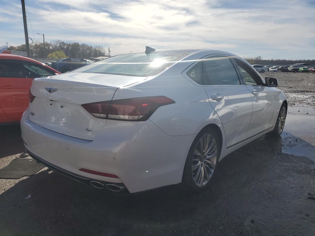 Photo 2 VIN: KMTFN4JF3KU325289 - GENESIS G80 