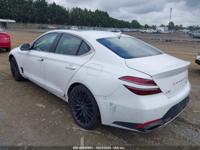 Photo 2 VIN: KMTG14TE0NU082968 - GENESIS G70 