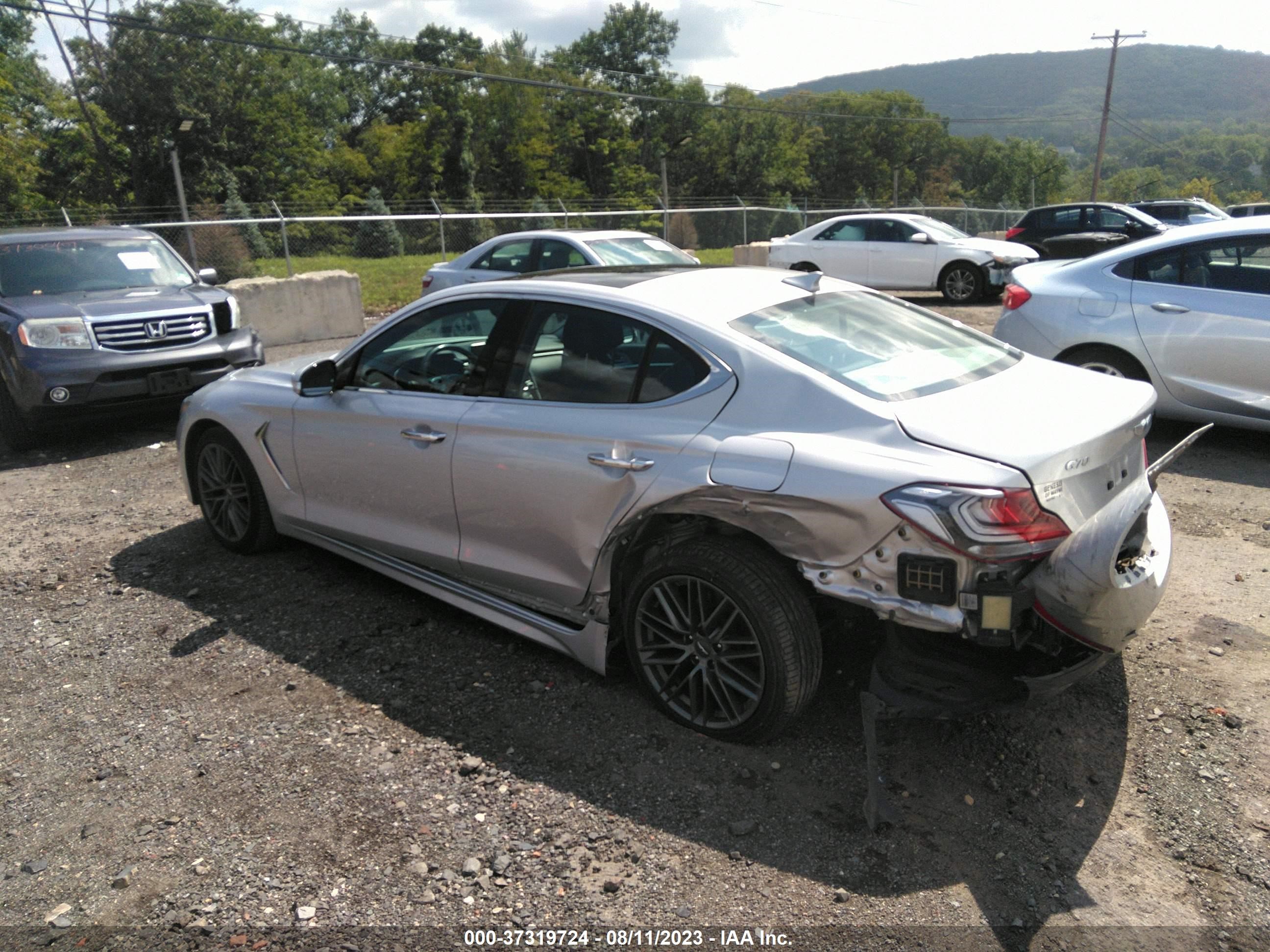 Photo 5 VIN: KMTG34LA3KU033198 - GENESIS G70 