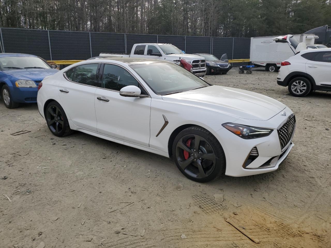 Photo 3 VIN: KMTG34LE2LU063166 - GENESIS G70 