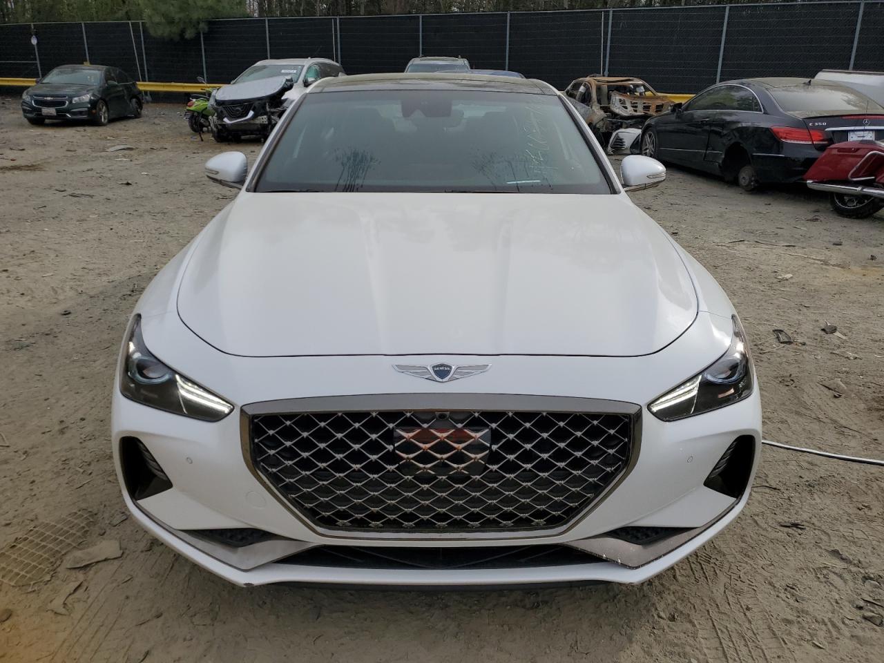 Photo 4 VIN: KMTG34LE2LU063166 - GENESIS G70 