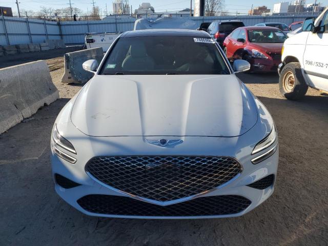 Photo 4 VIN: KMTG34TA2NU094028 - GENESIS G70 BASE 