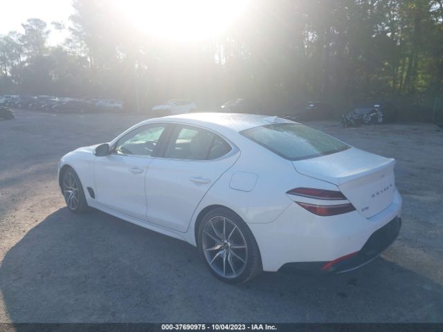 Photo 2 VIN: KMTG34TA4NU103506 - GENESIS G70 