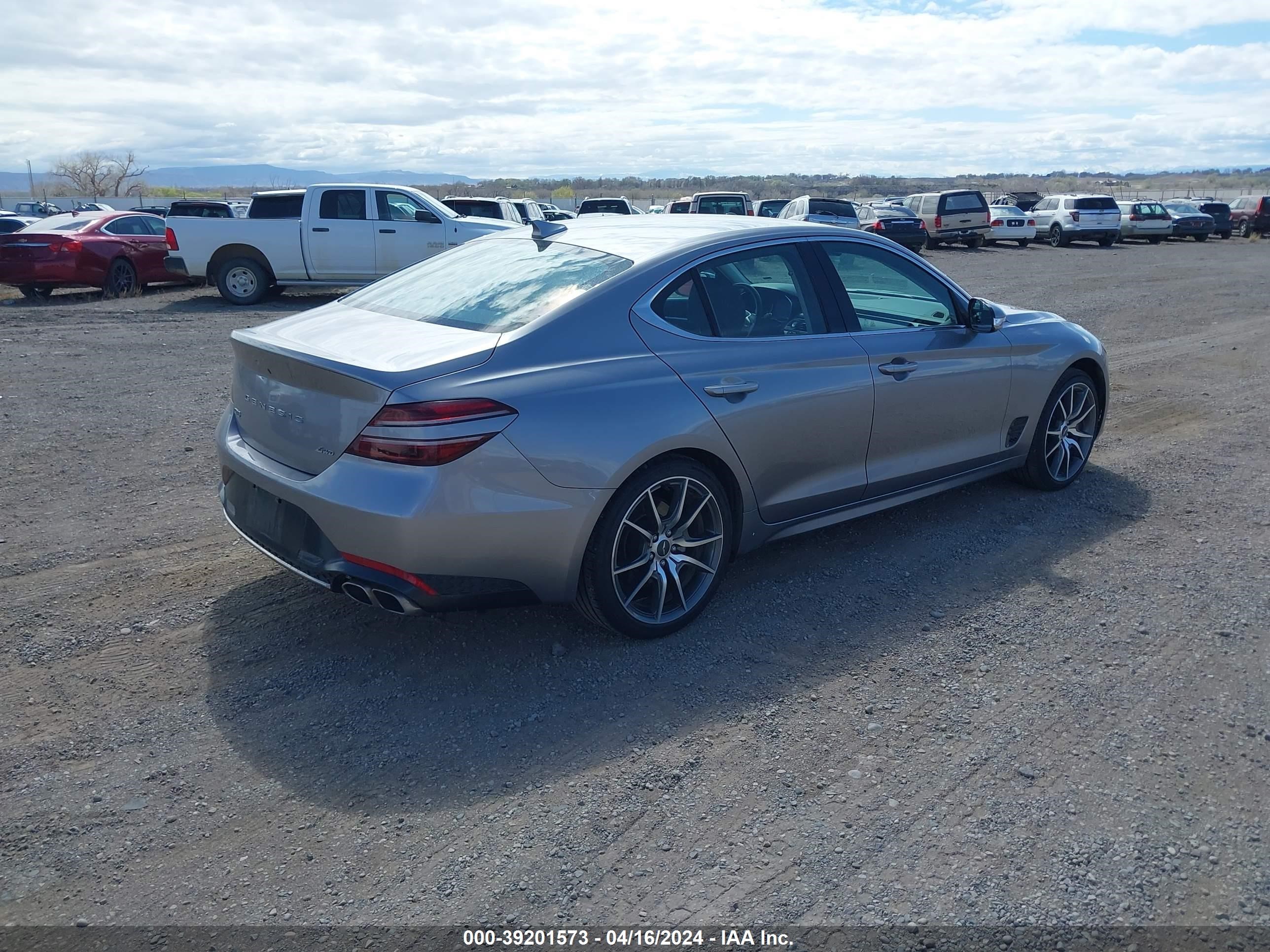 Photo 3 VIN: KMTG34TA5PU123766 - GENESIS G70 