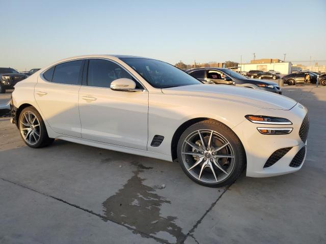 Photo 3 VIN: KMTG34TA7NU103693 - GENESIS G70 BASE 