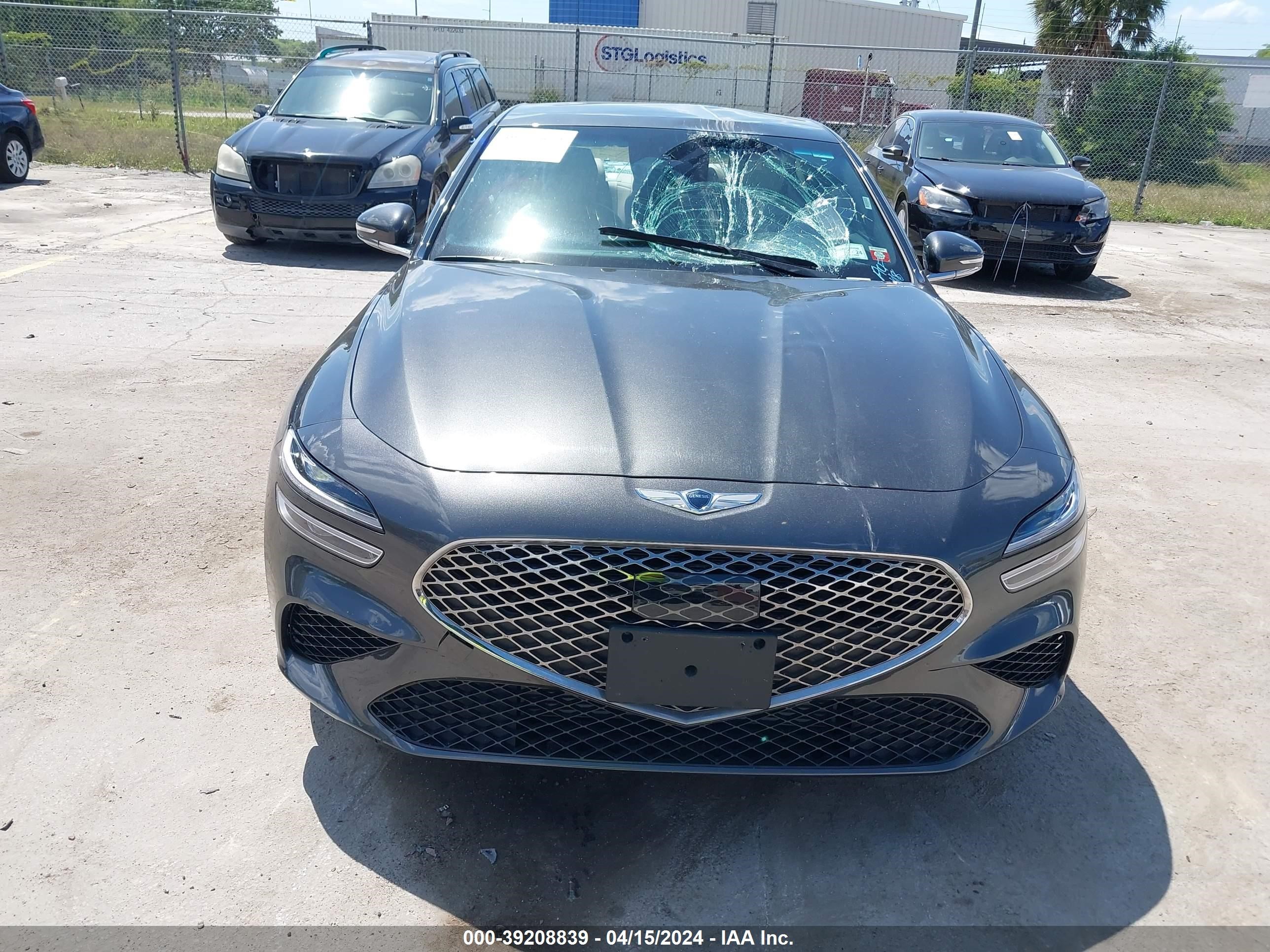 Photo 11 VIN: KMTG34TA7PU124188 - GENESIS G70 