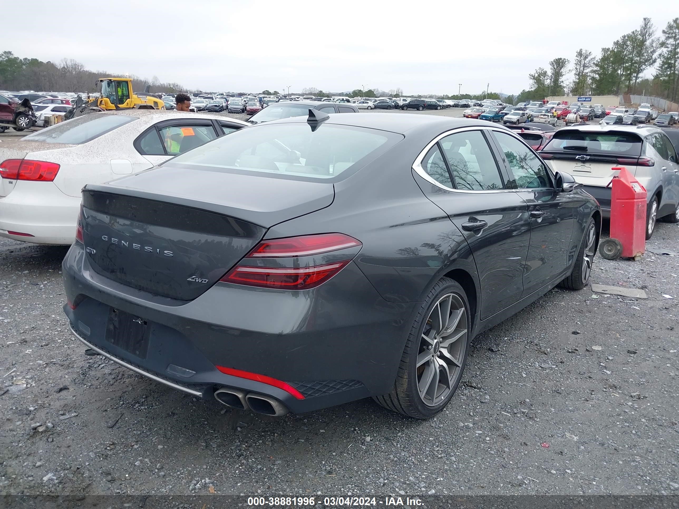 Photo 3 VIN: KMTG34TA7PU131223 - GENESIS G70 