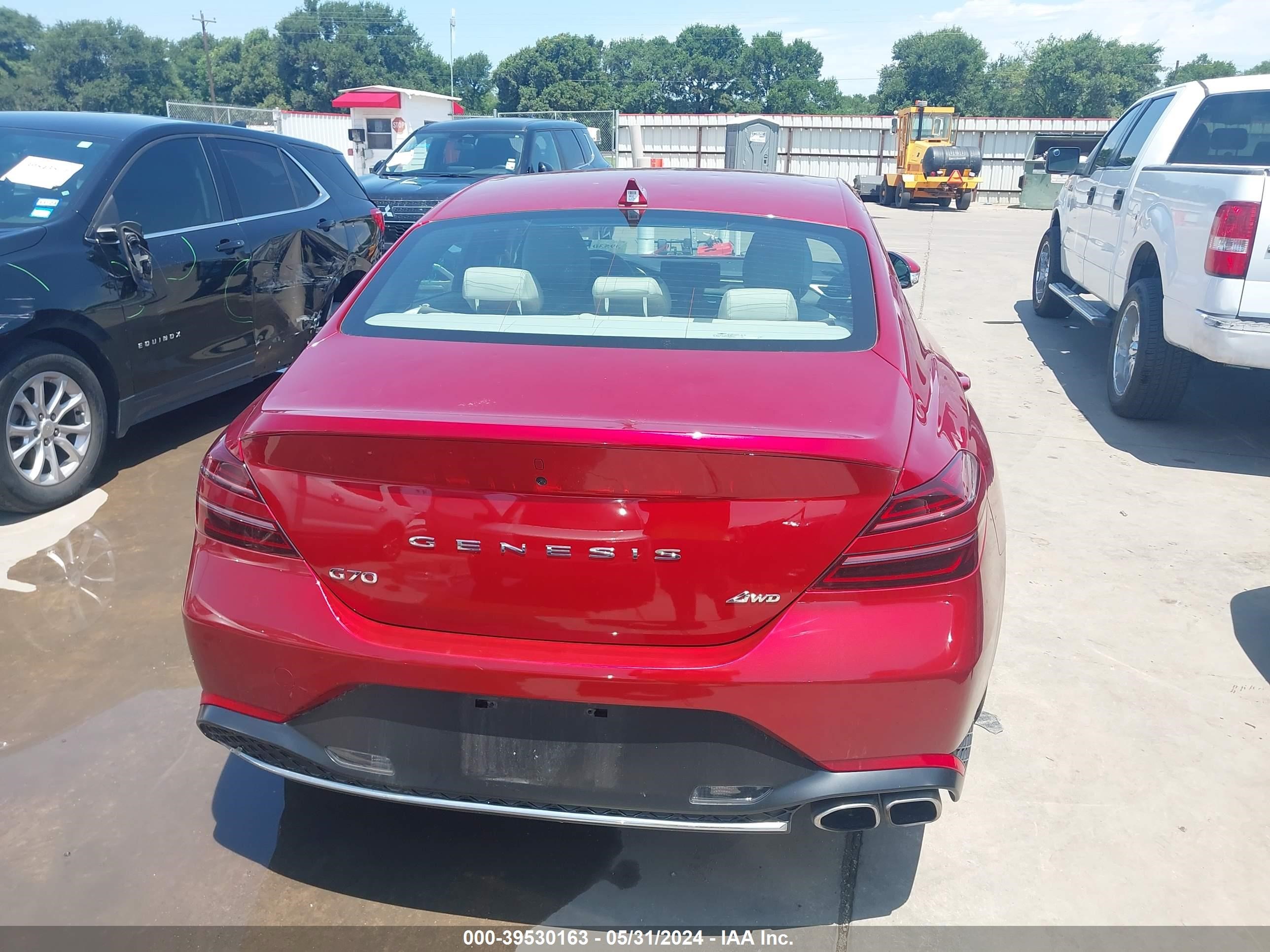 Photo 15 VIN: KMTG34TA8PU129660 - GENESIS G70 