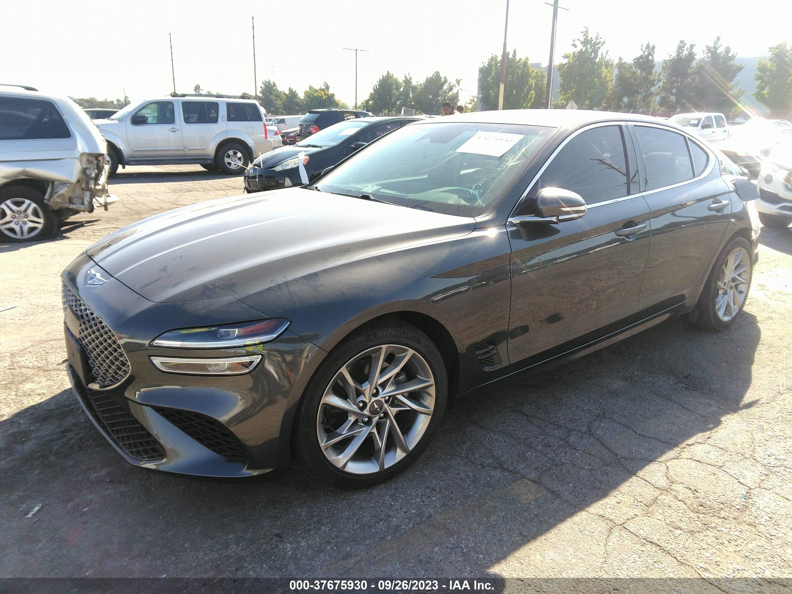 Photo 1 VIN: KMTG34TA9NU099324 - GENESIS G70 