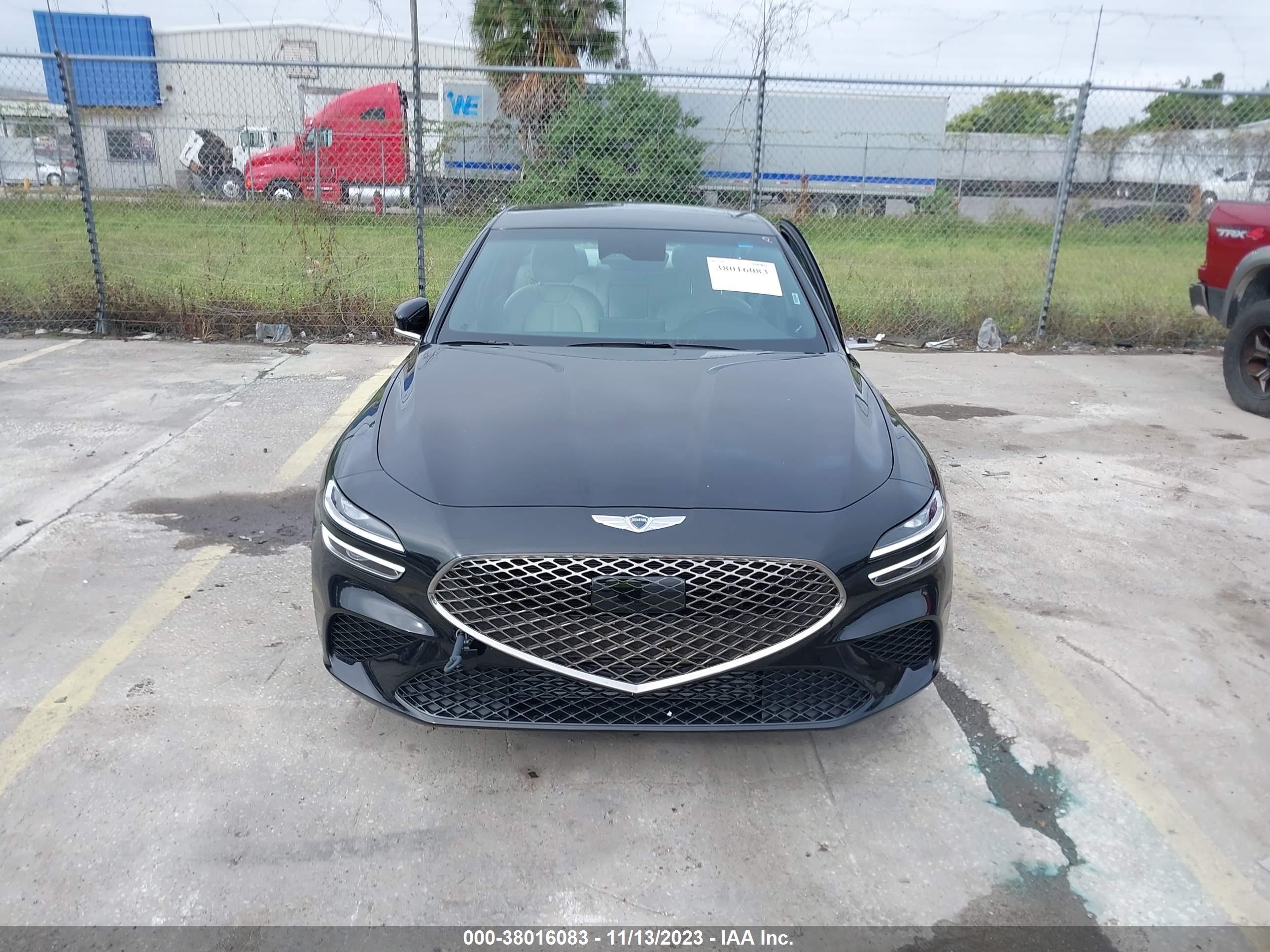 Photo 11 VIN: KMTG34TA9PU127027 - GENESIS G70 