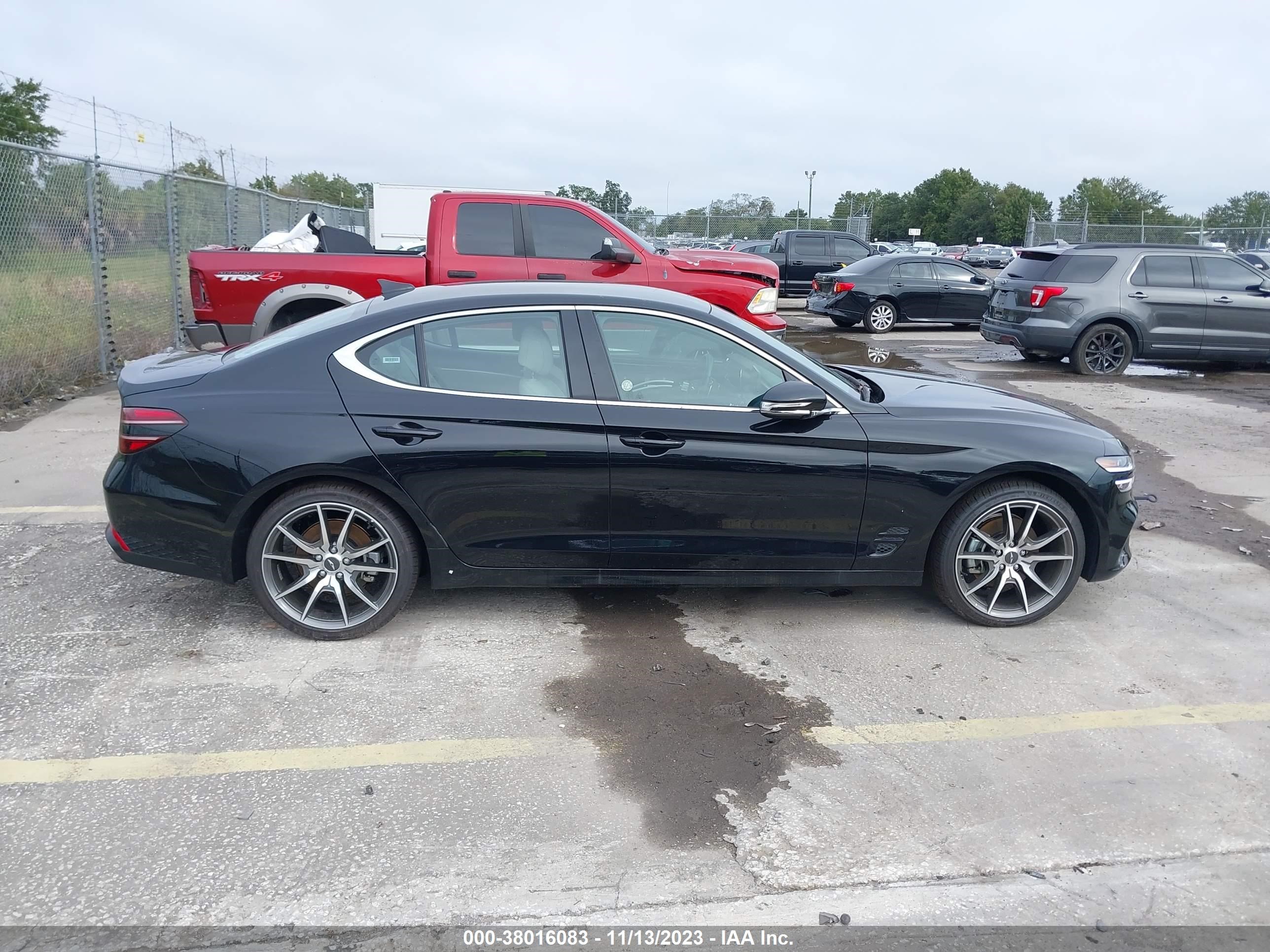 Photo 12 VIN: KMTG34TA9PU127027 - GENESIS G70 