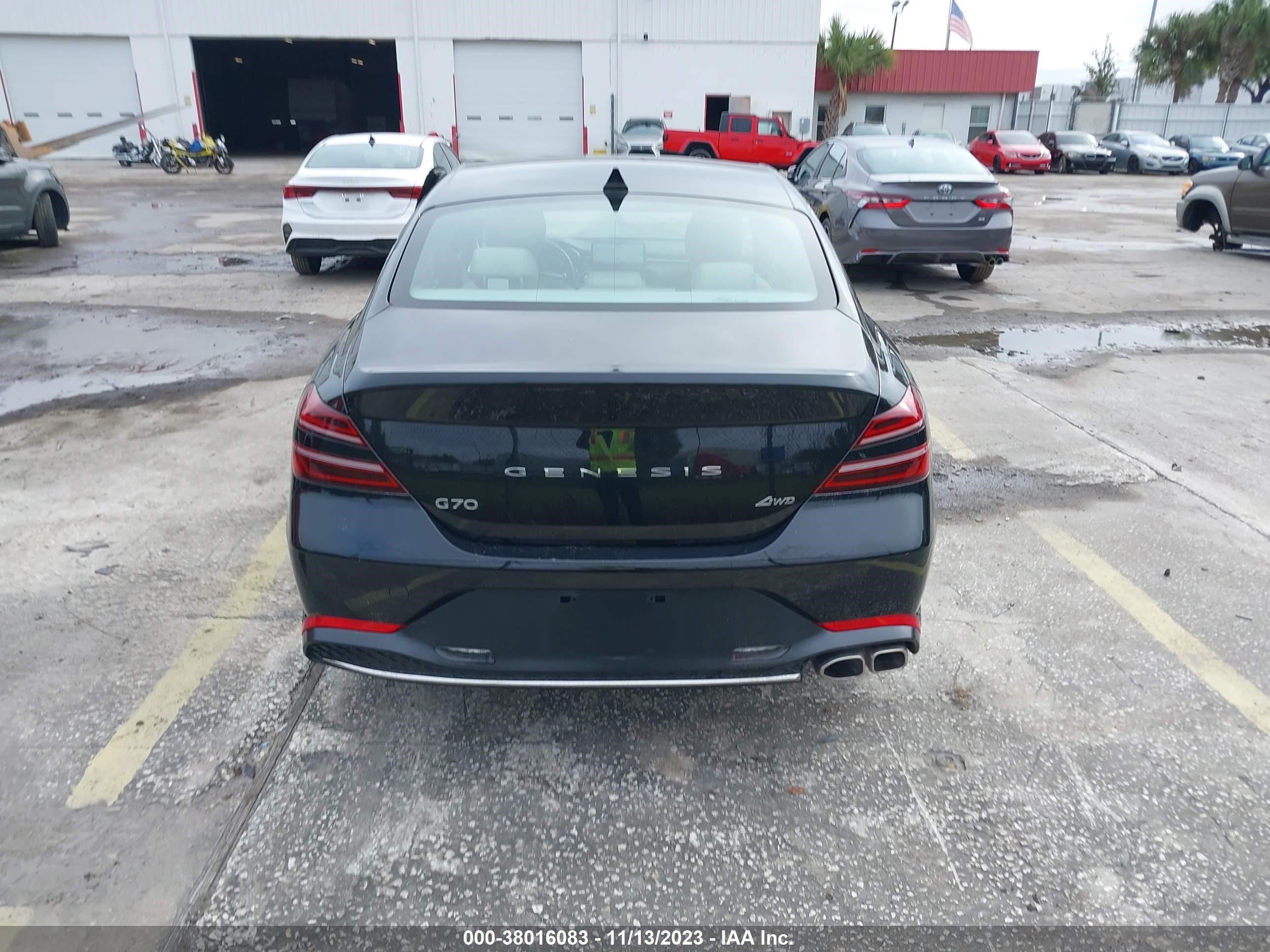 Photo 15 VIN: KMTG34TA9PU127027 - GENESIS G70 