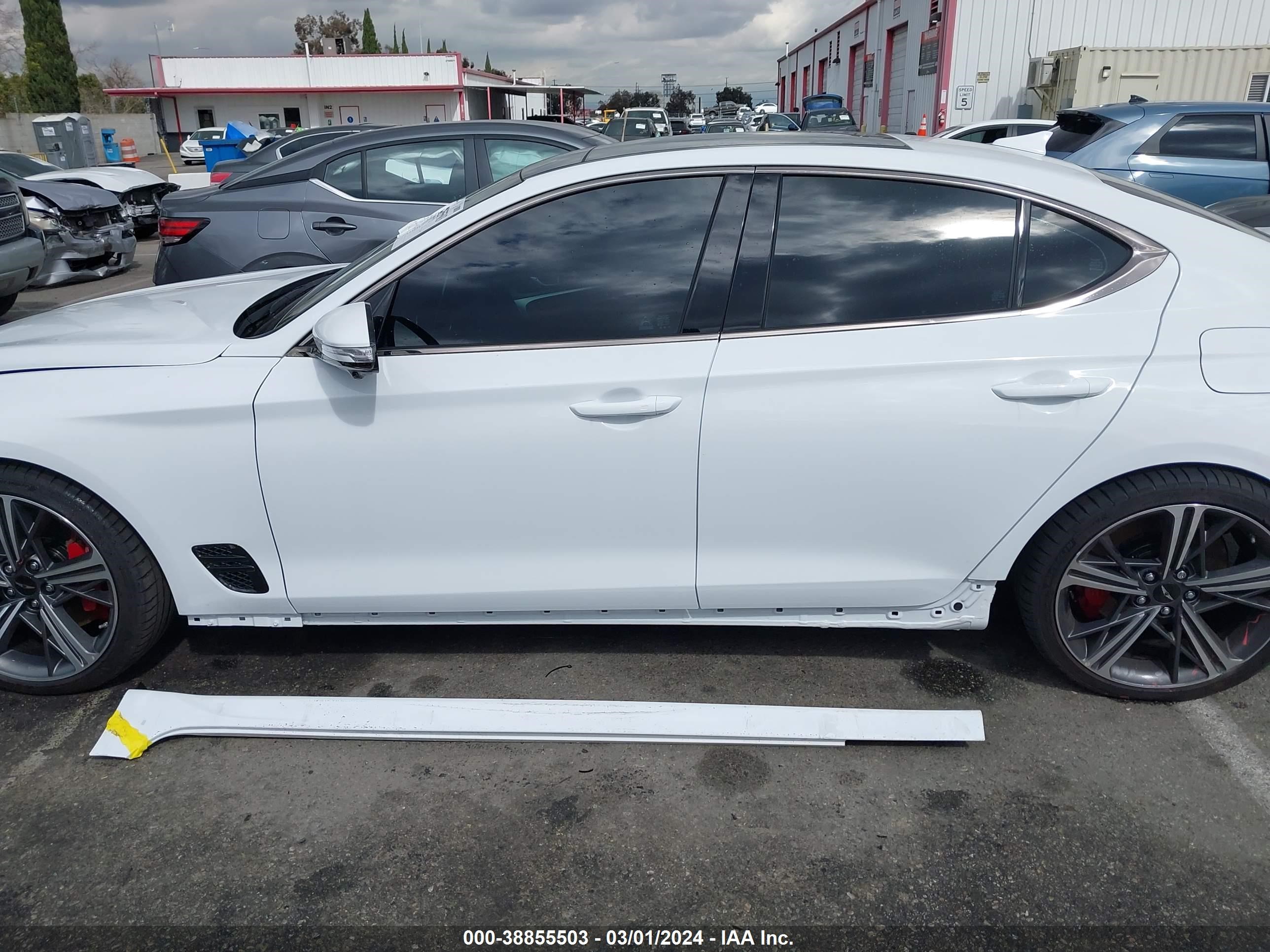 Photo 13 VIN: KMTG54SE2RU136251 - GENESIS G70 