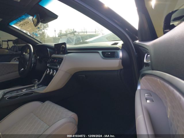 Photo 4 VIN: KMTG54TE4NU090902 - GENESIS G70 