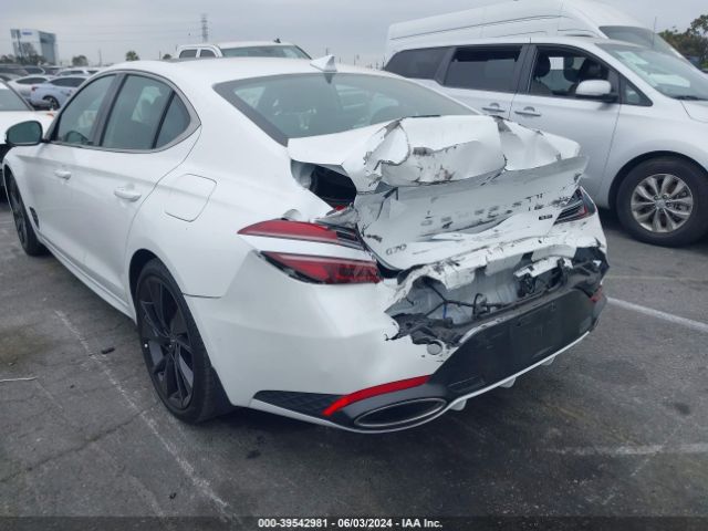 Photo 2 VIN: KMTG54TE9NU099062 - GENESIS G70 