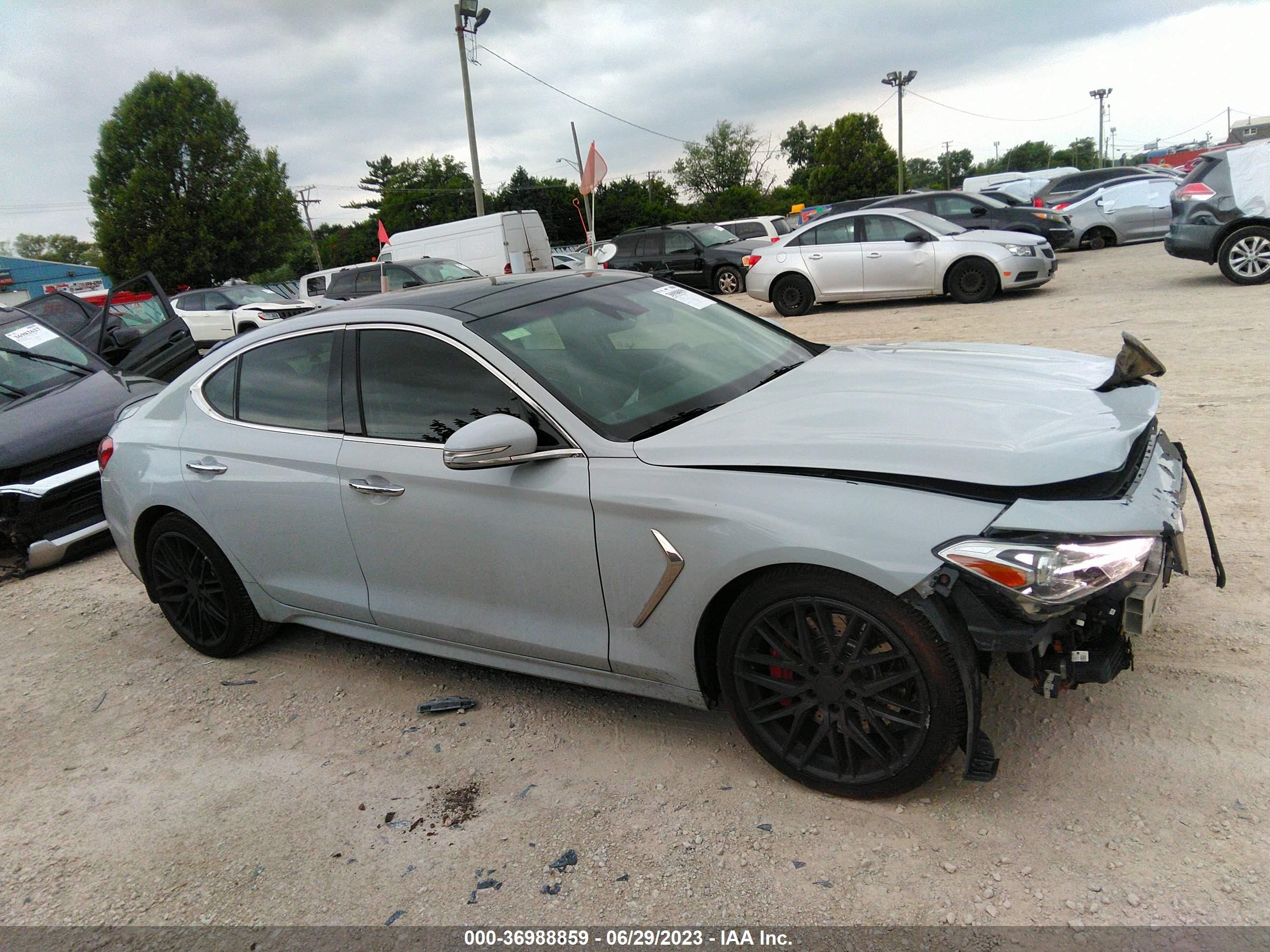 Photo 12 VIN: KMTG74LE2KU034897 - GENESIS G70 