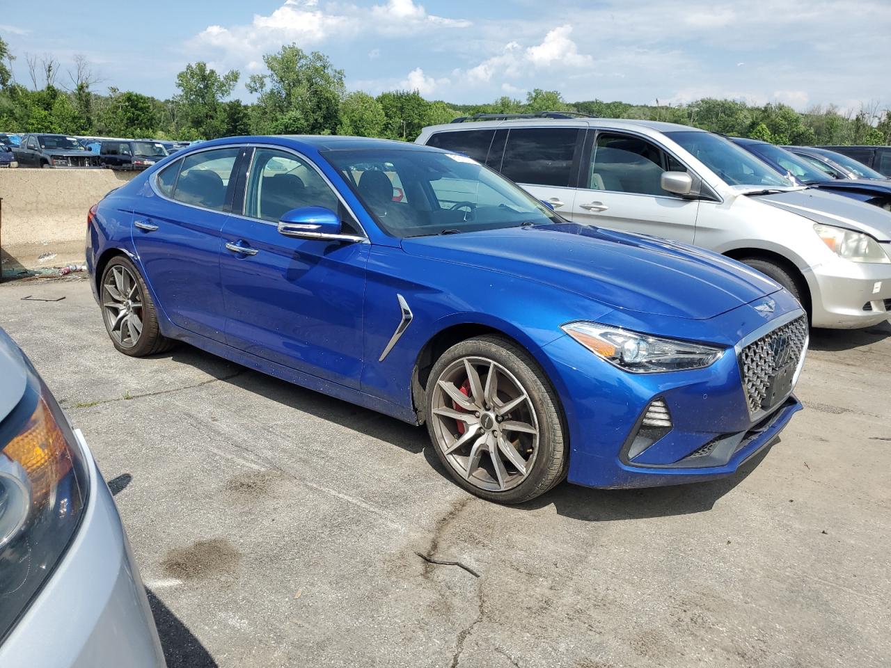 Photo 3 VIN: KMTG74LE2MU074447 - GENESIS G70 