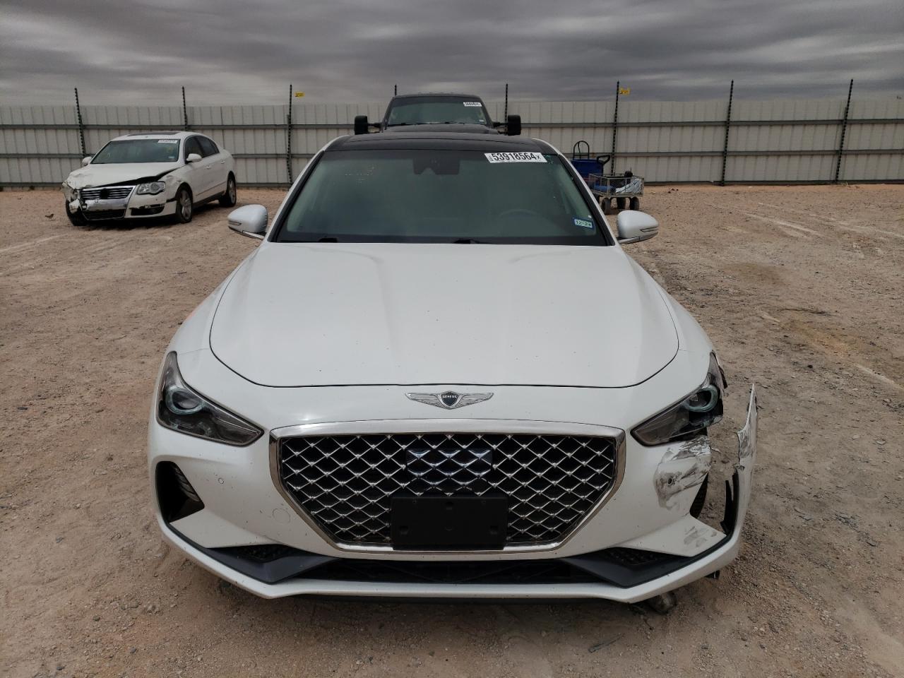 Photo 4 VIN: KMTG74LE5LU055681 - GENESIS G70 