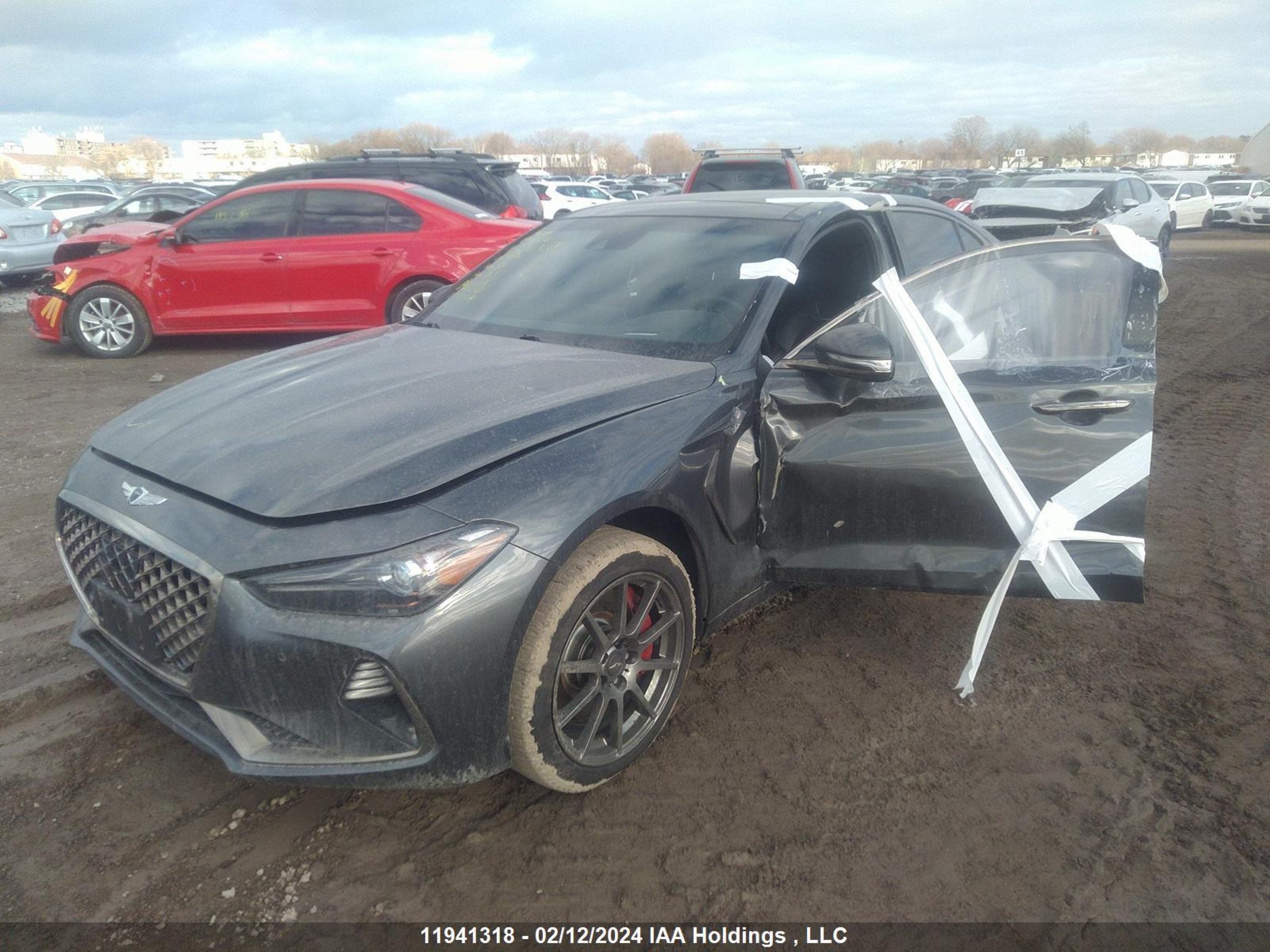 Photo 1 VIN: KMTG74LE6KU018346 - GENESIS G70 