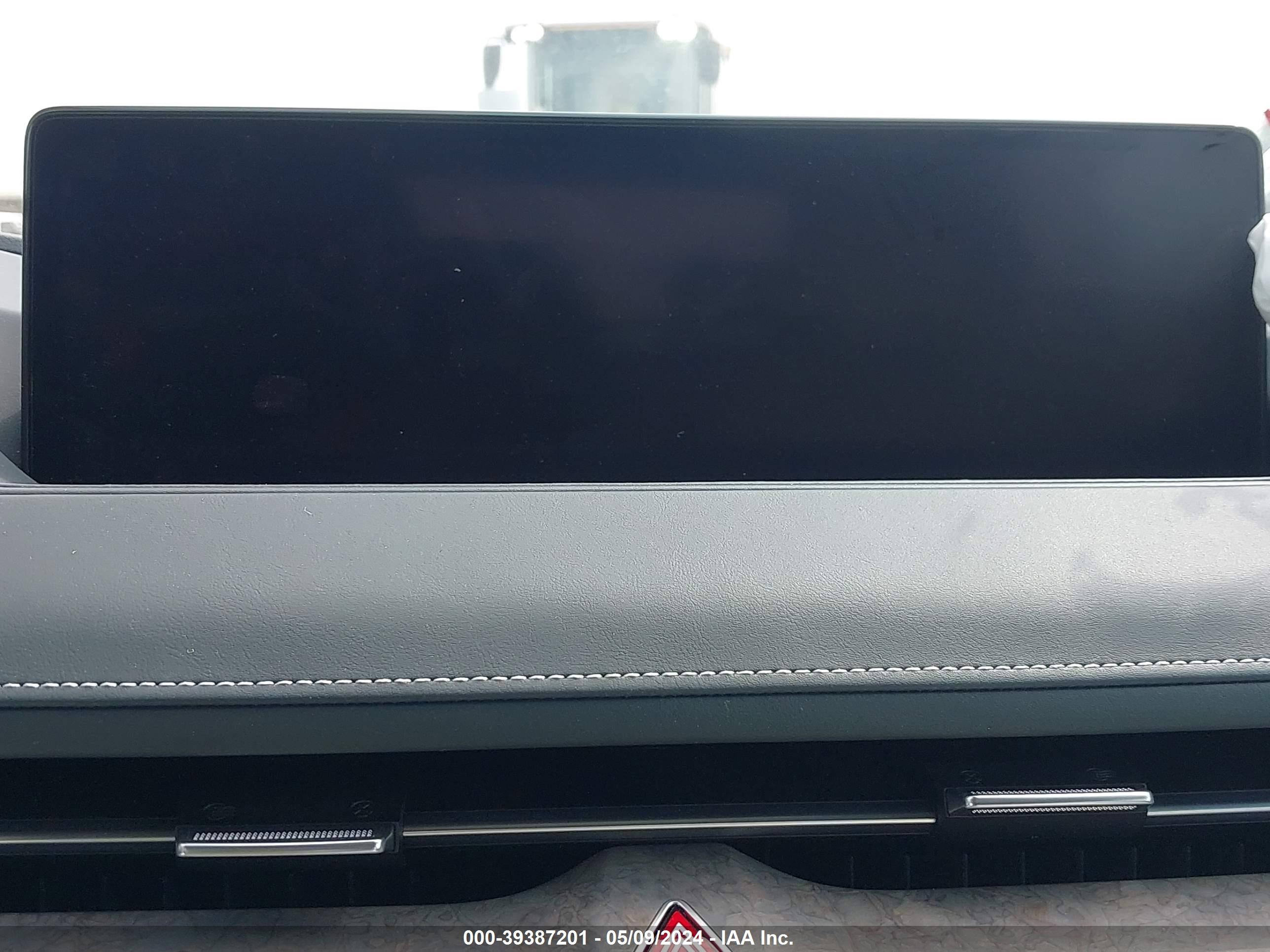 Photo 16 VIN: KMTGE4S16PU007620 - GENESIS G-80 