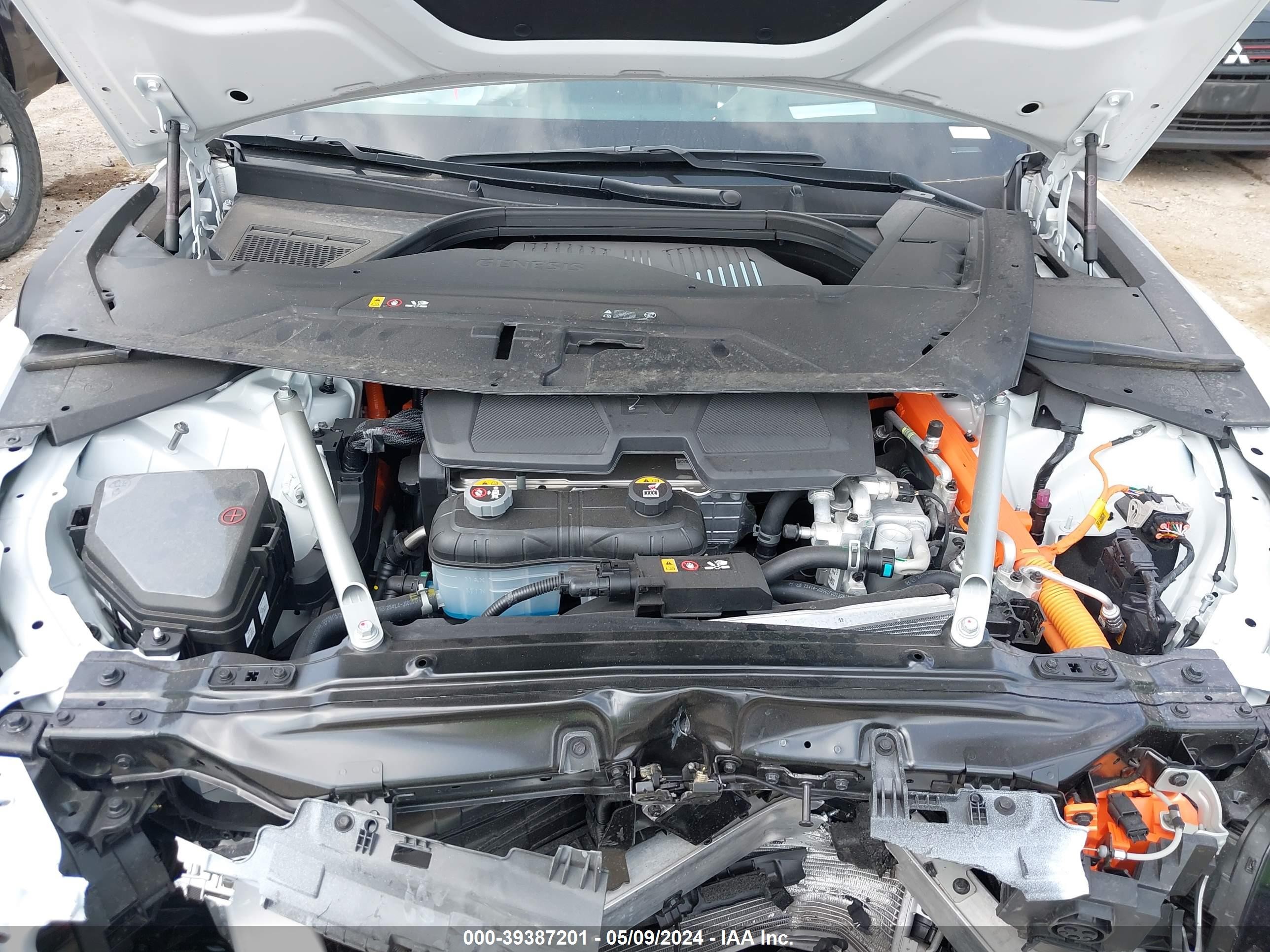 Photo 9 VIN: KMTGE4S16PU007620 - GENESIS G-80 