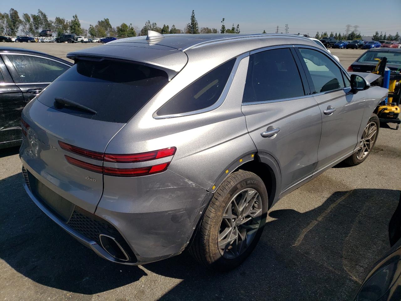Photo 2 VIN: KMUMADTB4PU105188 - GENESIS G-80 