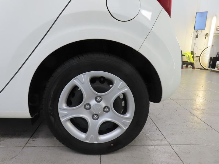 Photo 8 VIN: KNAB2511AJT300771 - KIA PICANTO 